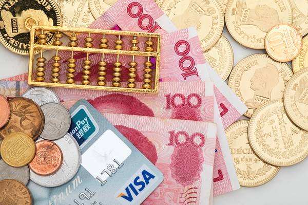 央行公布重磅数据：10月信贷社融大回落 M2连续8个月双位数增长